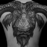 Ý nghĩa hình xăm con dê và top 15 mẫu hình tattoo con dê đẹp nhất