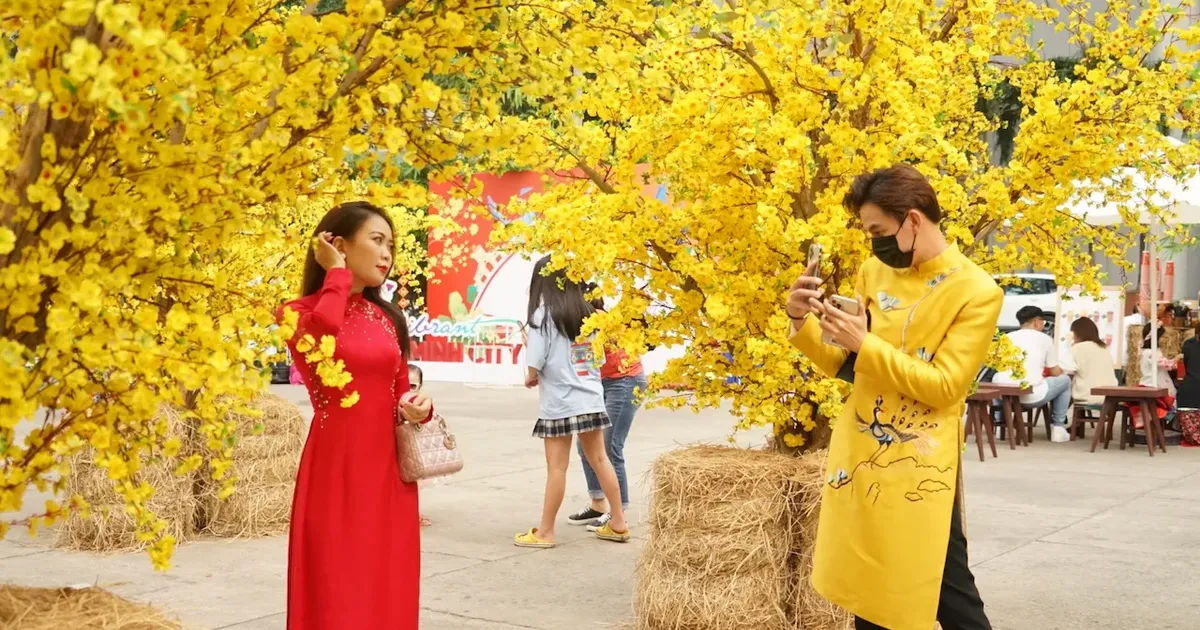 outfit ngày tết